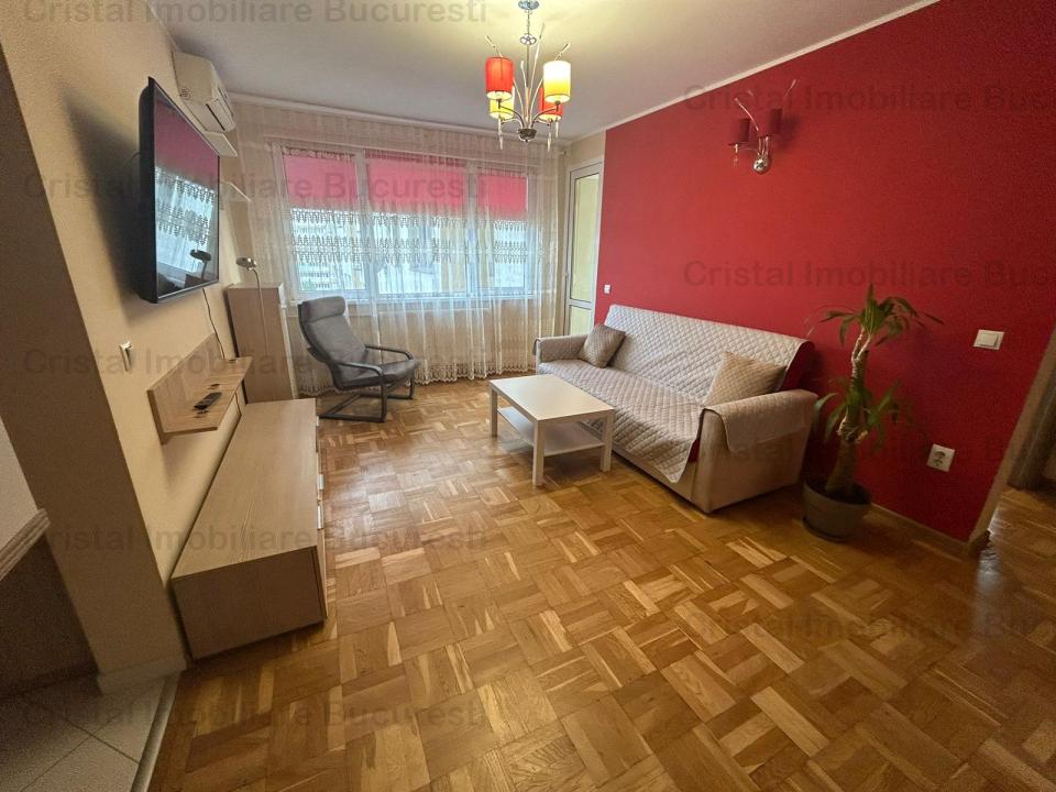 Apartament 3 camere de vanzare in zona Obor