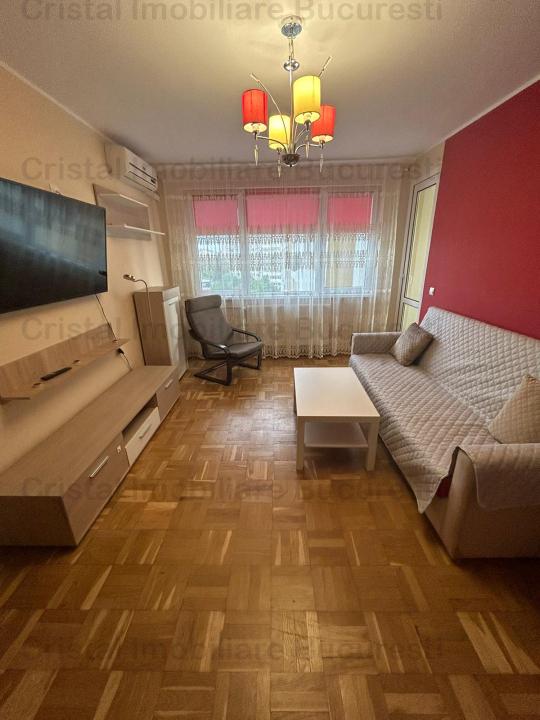 Apartament 3 camere de vanzare in zona Obor