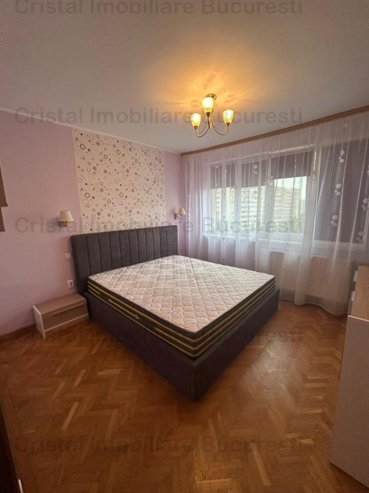 Apartament 3 camere de vanzare in zona Obor