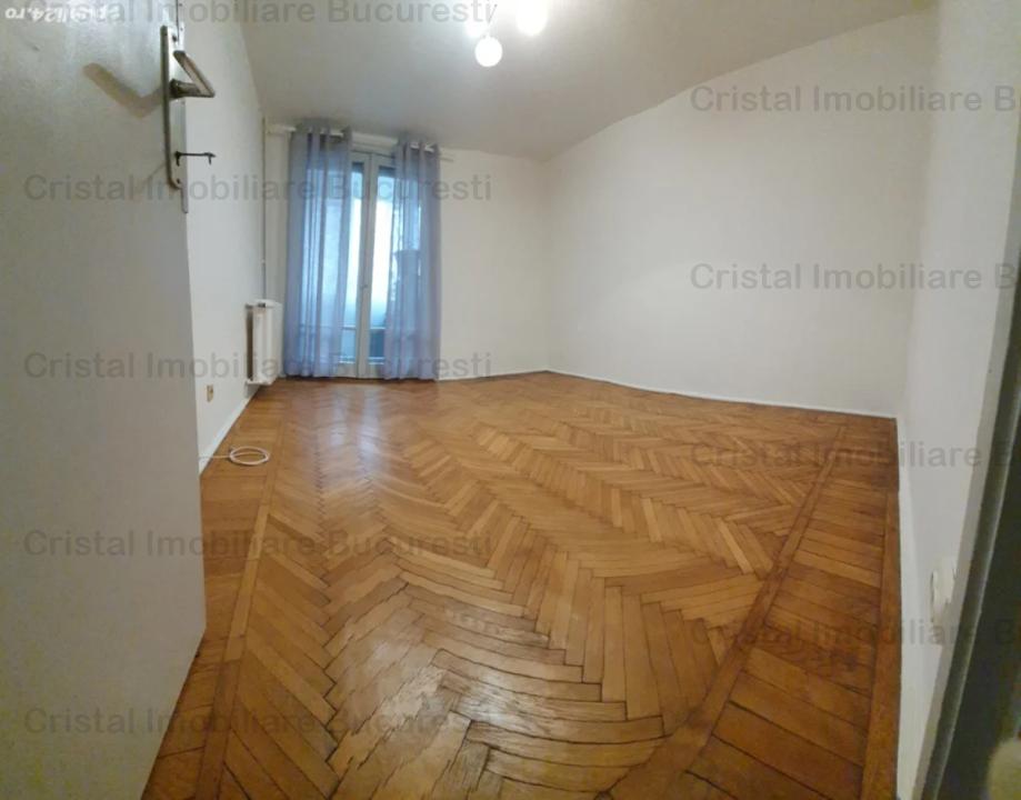 Apartament decomandat 3 camere Titan/Brancusi