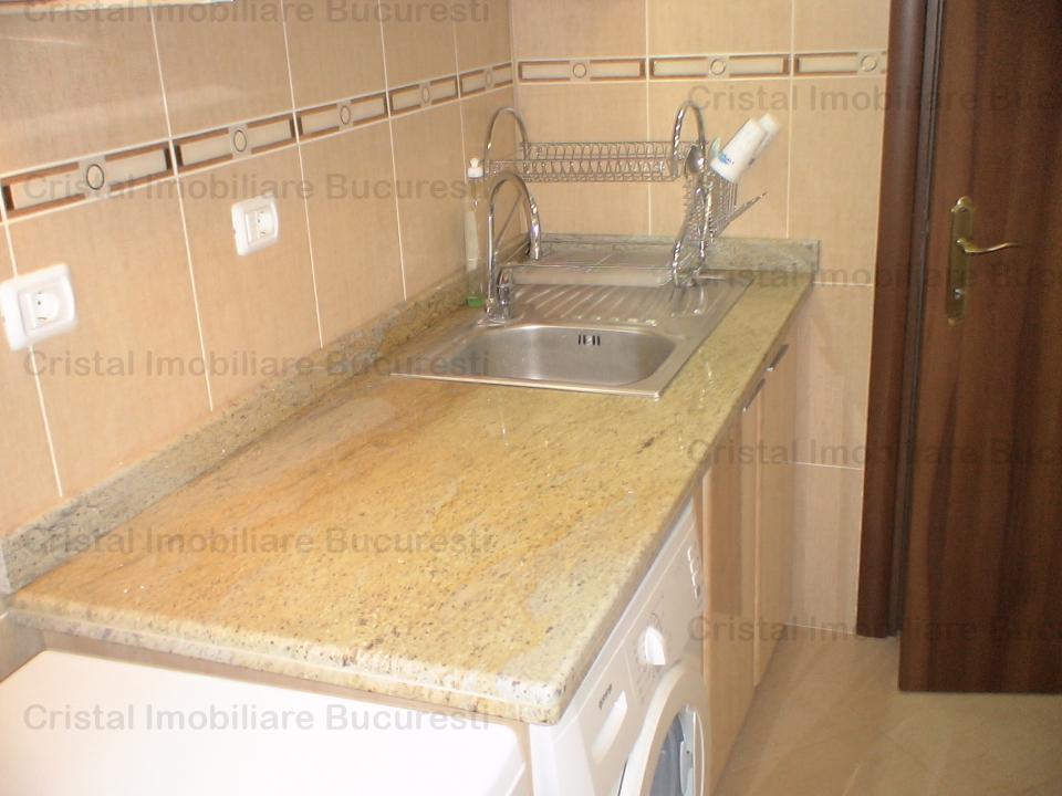 Apartament 4 camere Vacaresti/Parcare/Metrou/AC/Centrala