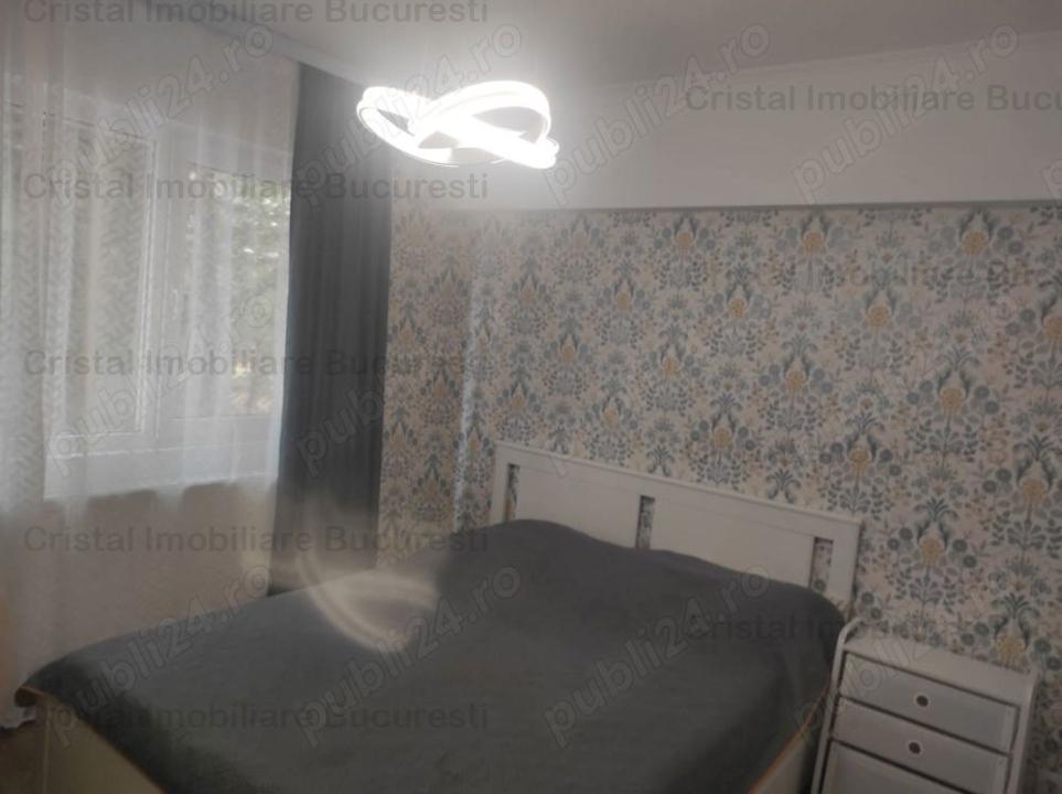 Apartament 3 camere, cu Centrala, Bld. Obregia, Vatra Dornei. 