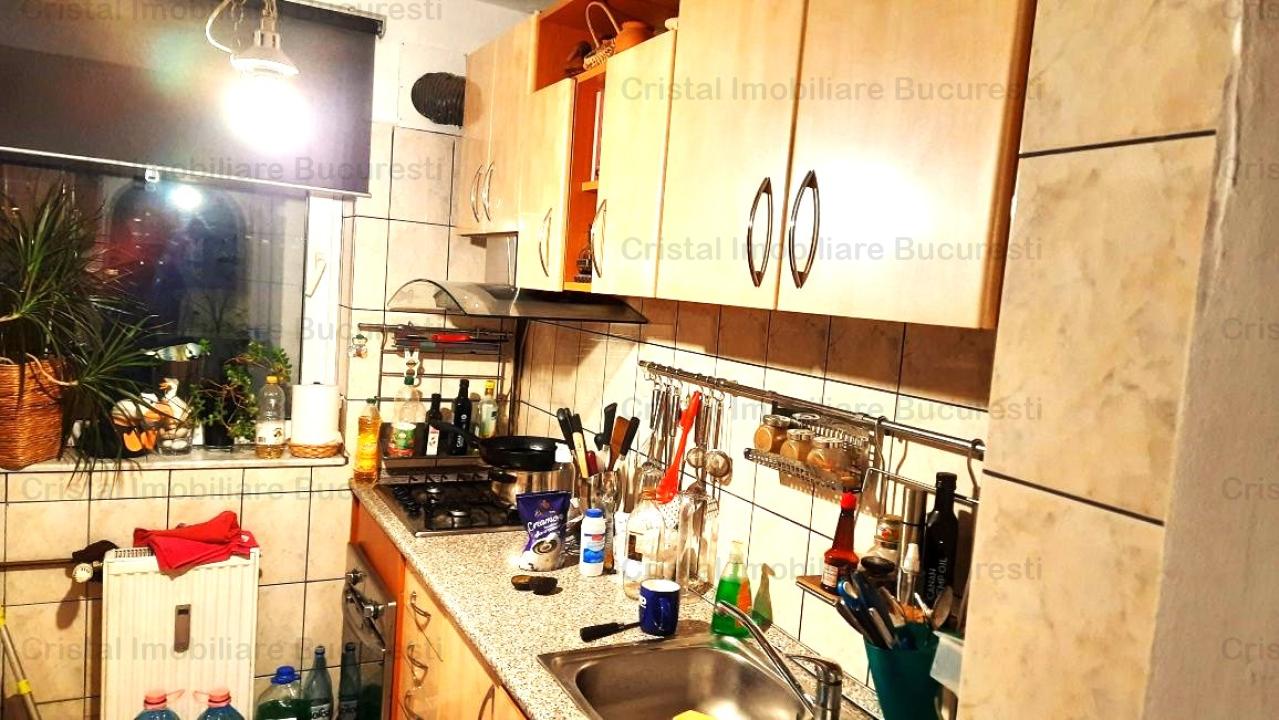 Apartament  3 camere de vanzare Drumul Taberei 