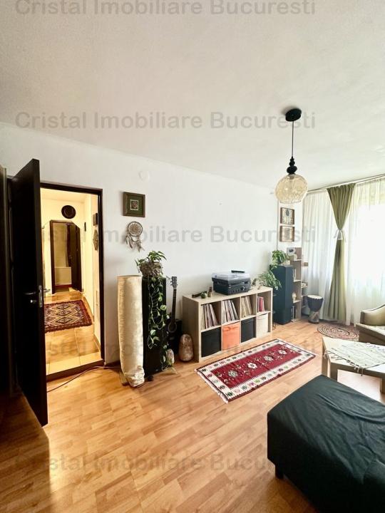 Apartament 2 camere de vanzare Crangasi 