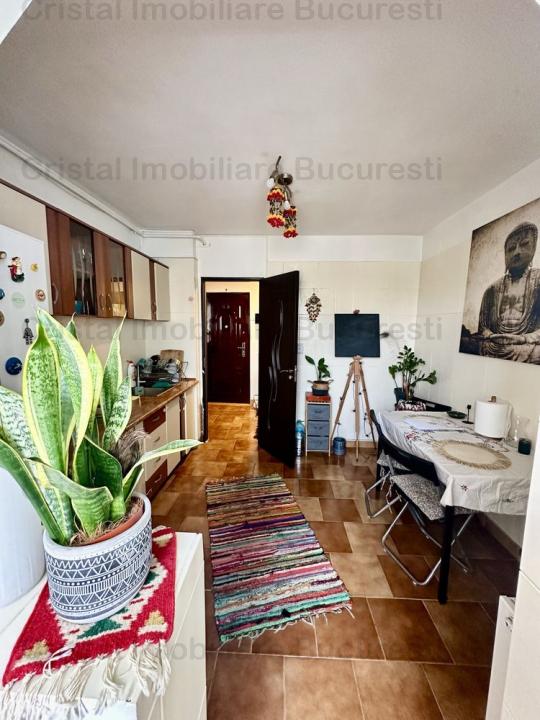 Apartament 2 camere de vanzare Crangasi 