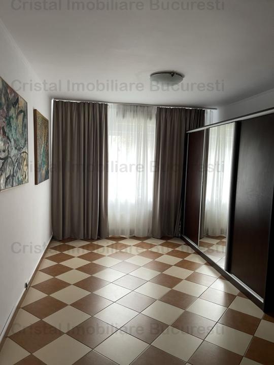 Apartament 4 camere, cu Centrala, Almasu Mare, sector 4. 