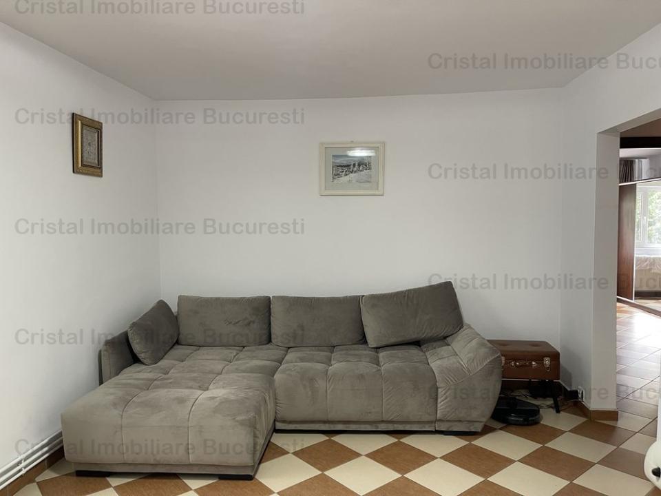 Apartament 4 camere, cu Centrala, Almasu Mare, sector 4. 