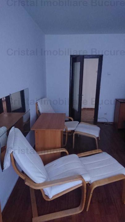 Închiriez apartament 3 camere si 2 bai, aer conditionat, Crangasi