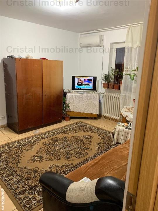 Apartament 2 camere, zona Huedin. 