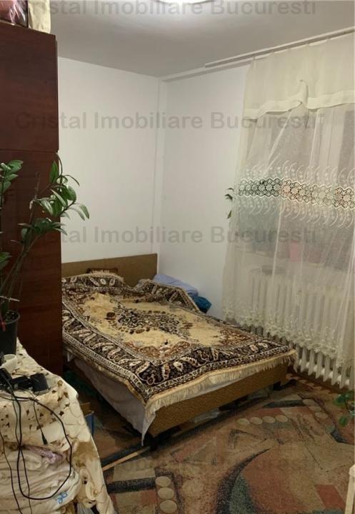 Apartament 2 camere, zona Huedin. 