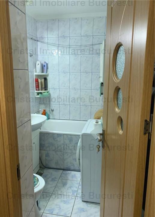 Apartament 2 camere, zona Huedin. 