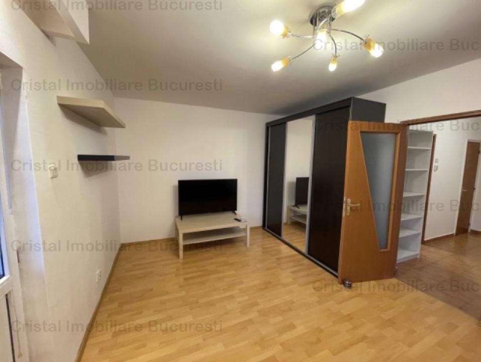 Apartament 2 camere, renovat, zona Teiul Doamnei