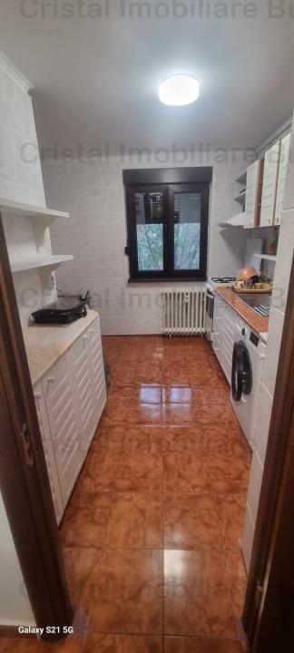 Apartament 3 camere decomandat, mobilat si utilat in Ozana