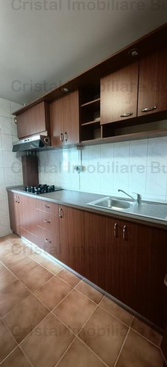 Apartament 3 camere de vanzare Gorjului 