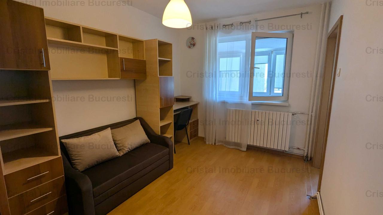 Apartament 2 camere 54 mp, Zona Titan,  500EUR