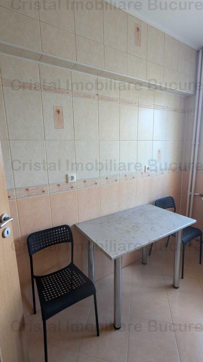 Apartament 2 camere 54 mp, Zona Titan,  500EUR