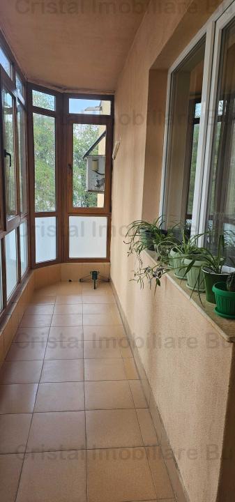  Apartament 3 camere 94 mp, zona 1 Decembrie, 550 EUR