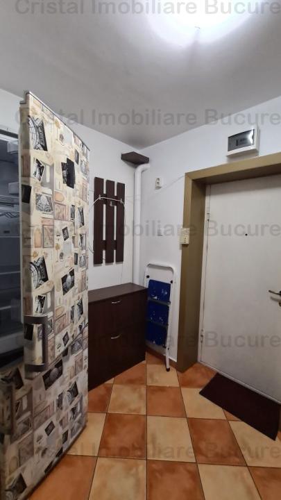 Apartament 2 camere la 440 EUR, zona Titan