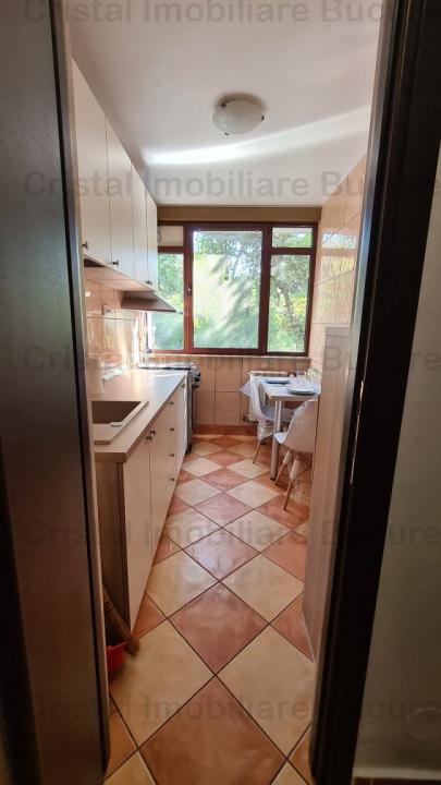 Apartament 2 camere la 440 EUR, zona Titan