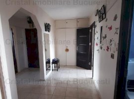 Apartament 3 camere decomandat, bloc H, in Ozana