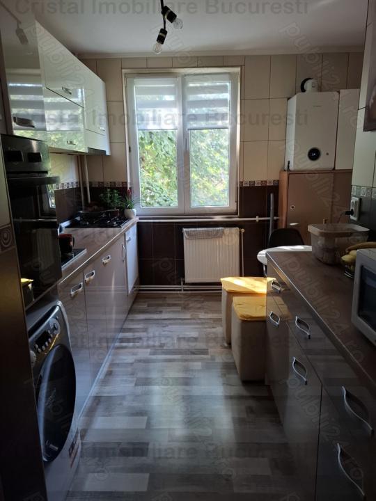 Apartamnt 4 camere, Brancoveanu, Izvorul Crisului. Cu Centrala proprie.