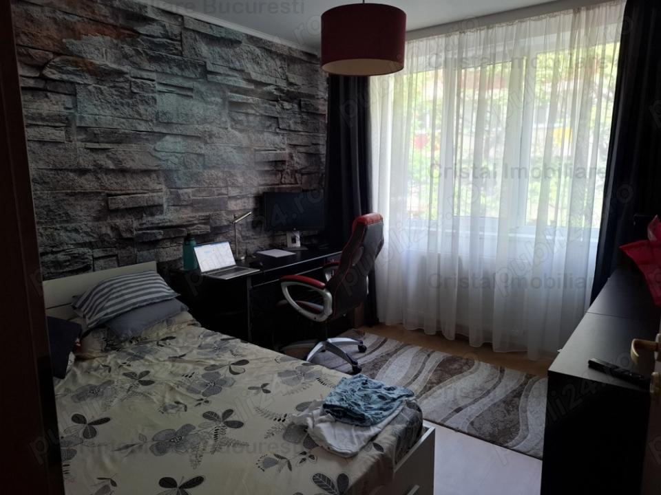 Apartamnt 4 camere, Brancoveanu, Izvorul Crisului. Cu Centrala proprie. 