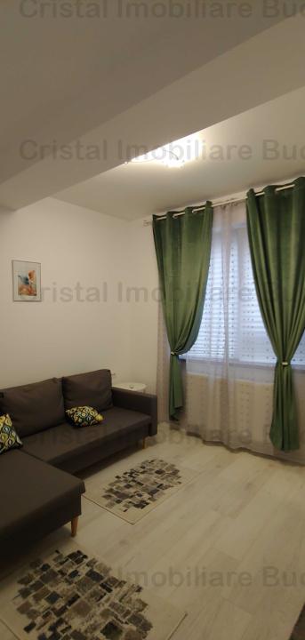 Apartament 3 camere si 2 bai la 900 EUR, Zona TItan