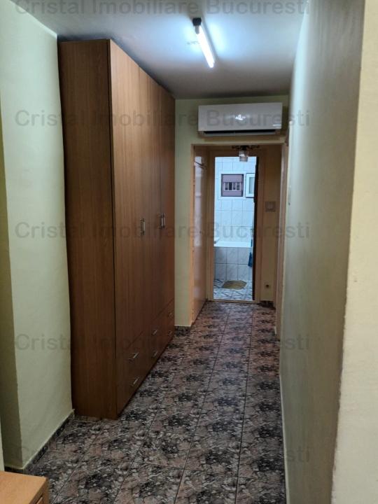 Apartament 3 camere, 400 EUR, Zona Piata Trapezului, Sector 3