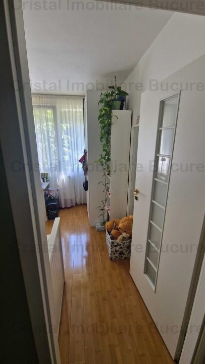 Apartament 3 camere, Brancoveanu. 