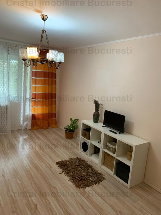 Apartament 3 camere langa metrou 1 Decembrie 1918