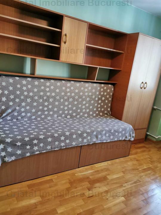 De vanzare apartament 3 camere, decomandat, zona Doamna Ghica