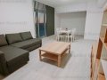 Inchiriez apartament de 3 camere-penthouse- in zona 1 Decembrie 