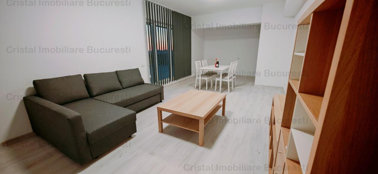 Inchiriez apartament de 3 camere-penthouse- in zona 1 Decembrie 