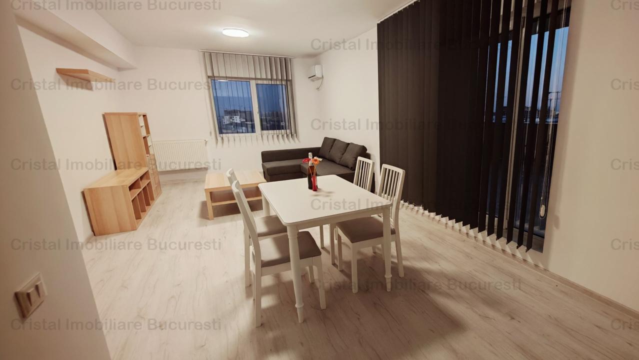 Inchiriez apartament de 3 camere-penthouse- in zona 1 Decembrie 