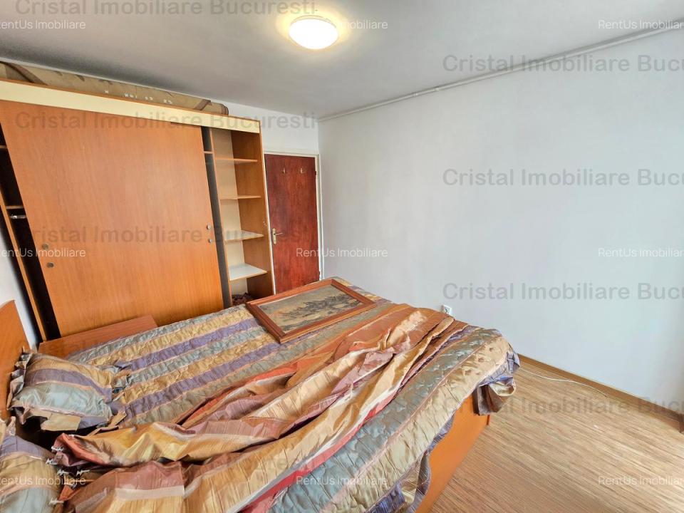 Apartament 3 camere, 430 EUR, zona  1 Decembrie 1981