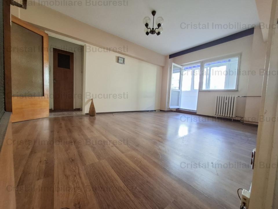 Apartament 3 camere, spatios, 5 min metrou Dristor, 2 grupuri sanitare