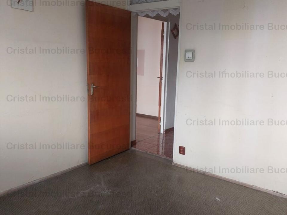 Apartament 3 camere, spatios, 5 min metrou Dristor, 2 grupuri sanitare