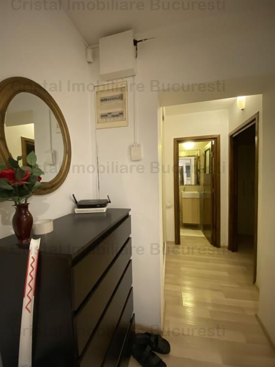 Apartament 4 camere 700 EUR, zona Titan