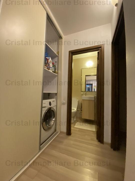 Apartament 4 camere 700 EUR, zona Titan