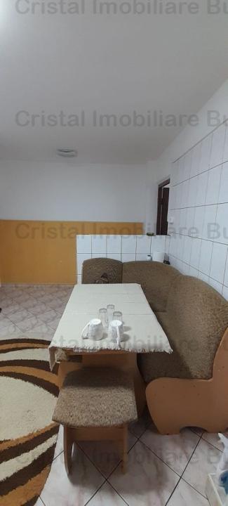 Apartament 3 camere de vanzare Gorjului