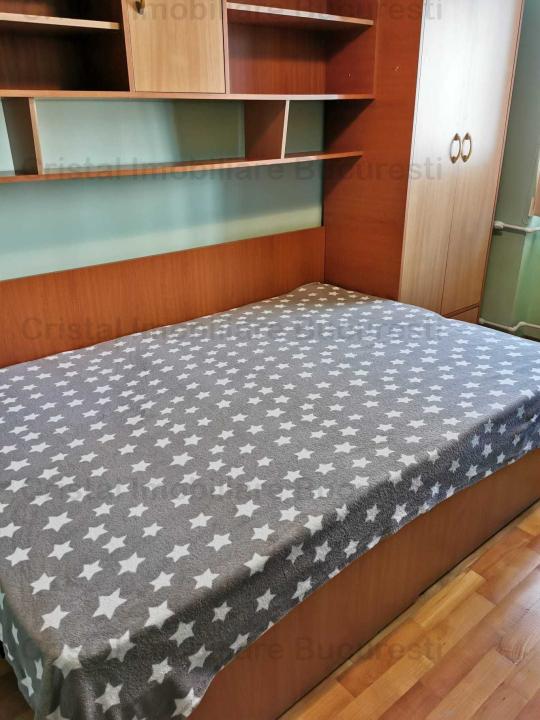 De vanzare apartament 3 camere, decomandat, zona Doamna Ghica