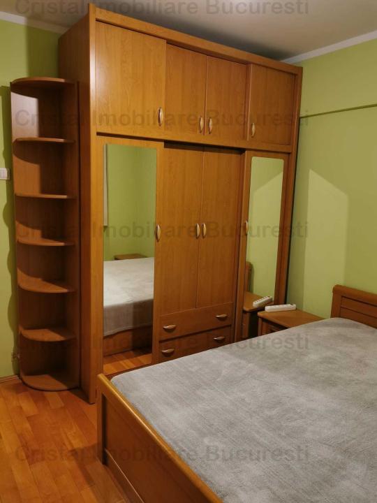 De vanzare apartament 3 camere, decomandat, zona Doamna Ghica