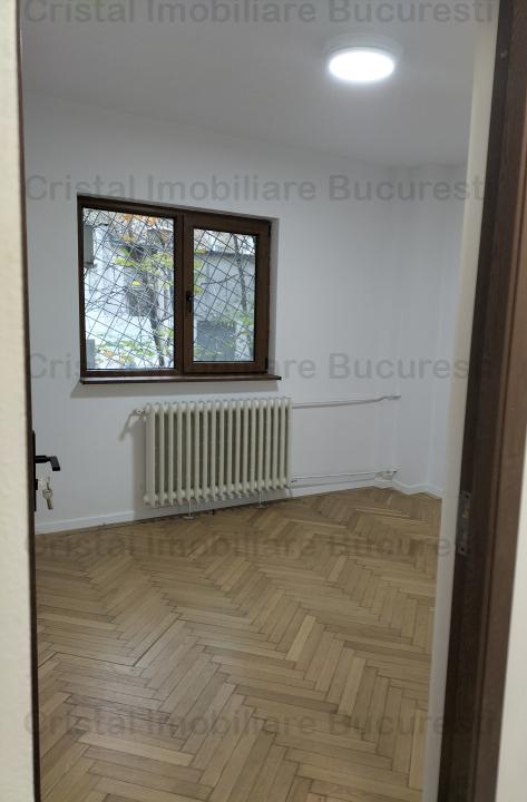 Apartament 3 camere, Parc Tineretului. Cu 2 bai. 