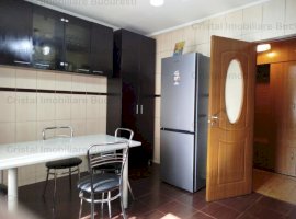 Vanzare Apartament 4 Camere Mall Vitan