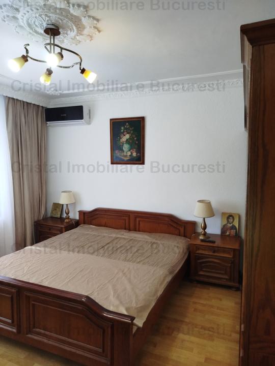 Vanzare Apartament 4 Camere Mall Vitan