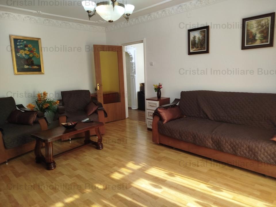 Vanzare Apartament 4 Camere Mall Vitan