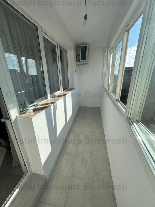 Apartament 3 camere de vanzare Plaza România