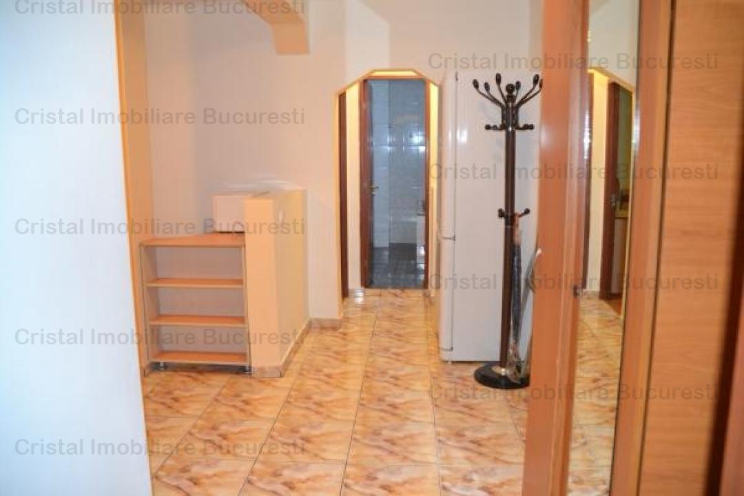 Vanzare Apartament 2 Camere intre Bd. Nerva Traian si Mall Vitan