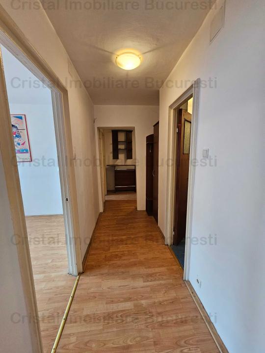 Apartament spatios de 2 camere in Titan- Becatei