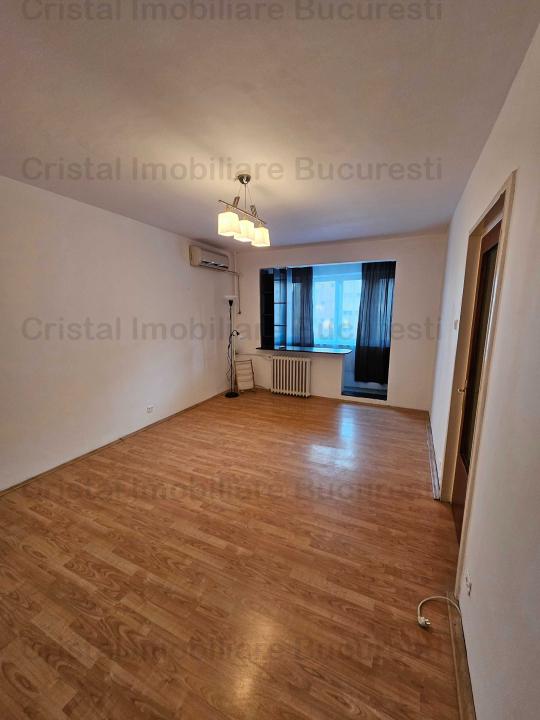 Apartament spatios de 2 camere in Titan- Becatei